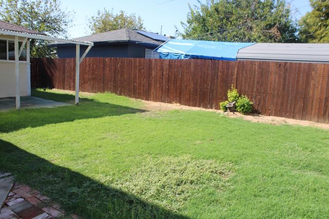 3645 E Cortland Avenue, Fresno, CA 93726