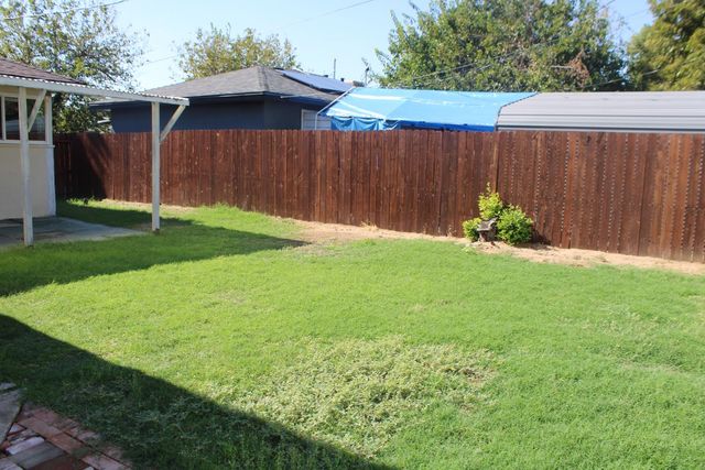 3645 E Cortland Avenue, Fresno, CA 93726
