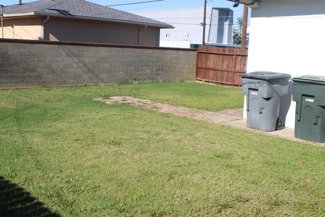 3645 E Cortland Avenue, Fresno, CA 93726