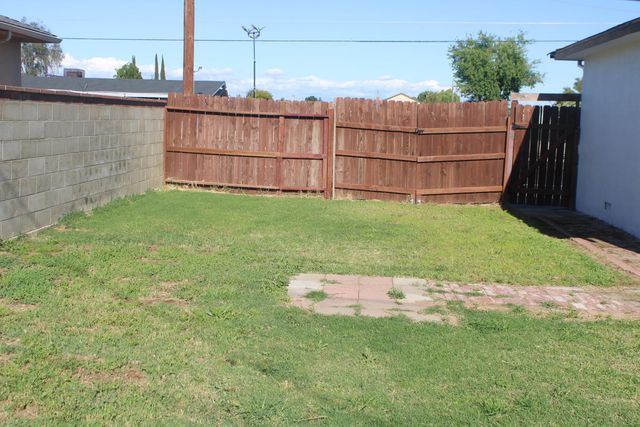 3645 E Cortland Avenue, Fresno, CA 93726