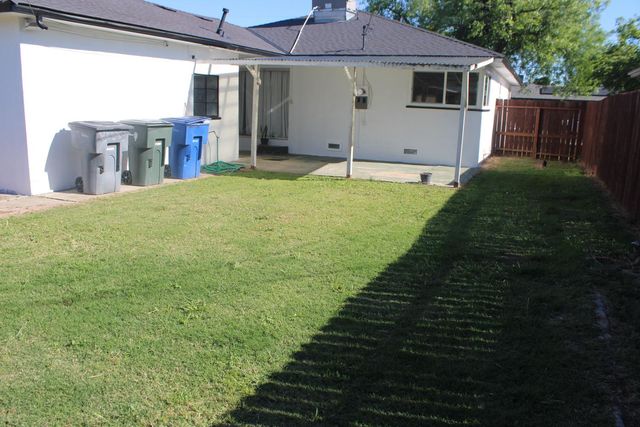 3645 E Cortland Avenue, Fresno, CA 93726