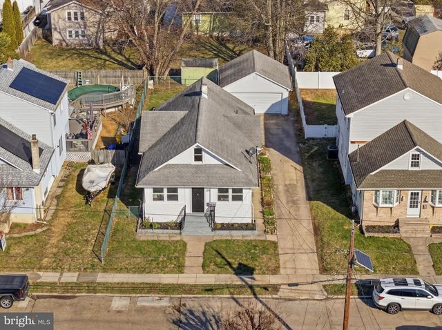 29 PAYSON AVE, Audubon, NJ 08106