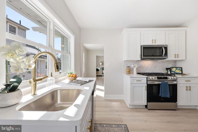 29 PAYSON AVE, Audubon, NJ 08106