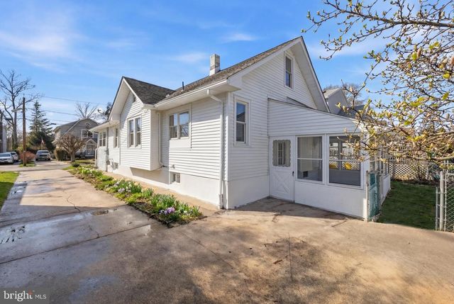 29 PAYSON AVE, Audubon, NJ 08106