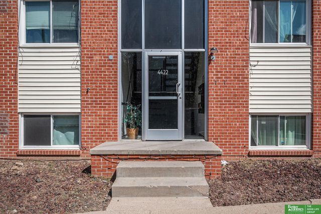 4422 S 25 Street, Omaha, NE 68107