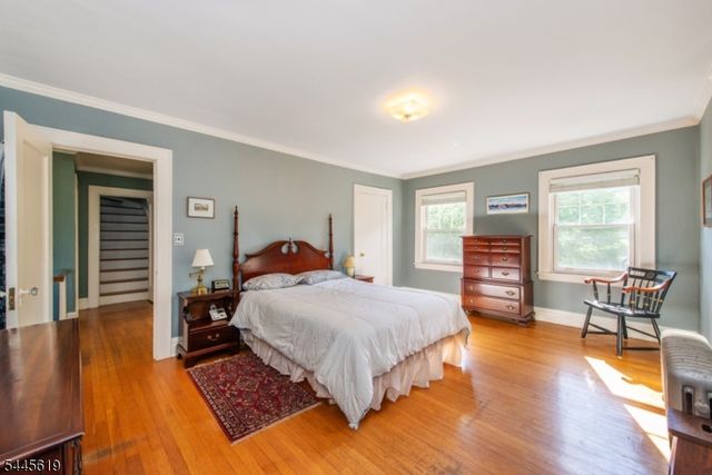 579 Parker St, Newark City, NJ 07104