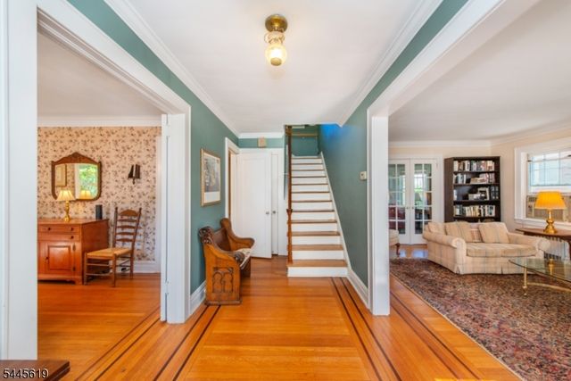 579 Parker St, Newark City, NJ 07104