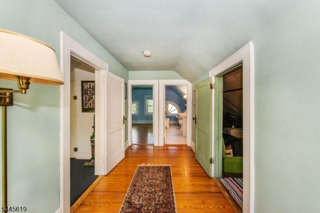 579 Parker St, Newark City, NJ 07104