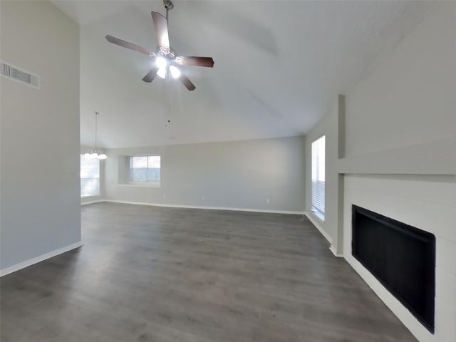7102 Tara Blue Ridge Drive, Richmond, TX 77469