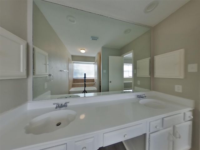 7102 Tara Blue Ridge Drive, Richmond, TX 77469