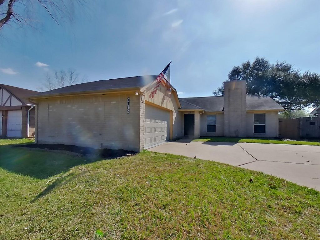 7102 Tara Blue Ridge Drive, Richmond, TX 77469