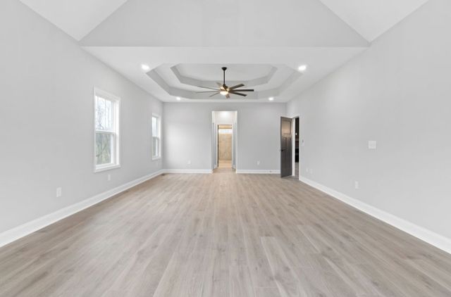 4807 Hunter Rd, Southside, TN 37171