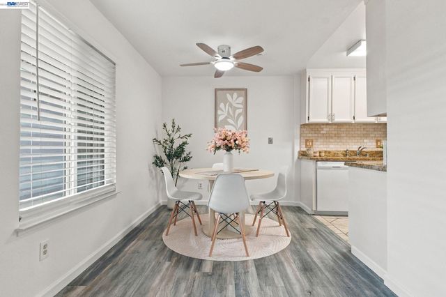 6254 Joaquin Murieta Ave H, Newark, CA 94560