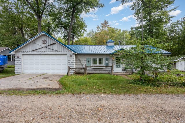 111 Short Avenue, Roscommon, MI 48653