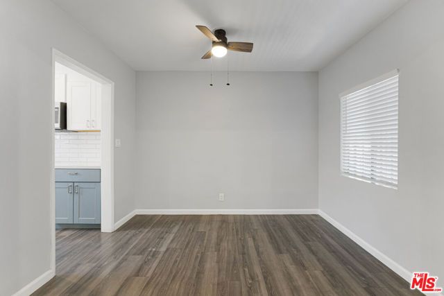 8056 Wakefield Avenue, Panorama City (los Angeles), CA 91402