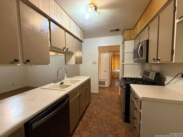 7139 Laurel Valley, San Antonio, TX 78242