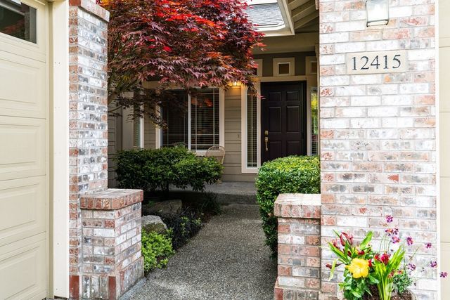 12415 235th Place NE, Redmond, WA 98053