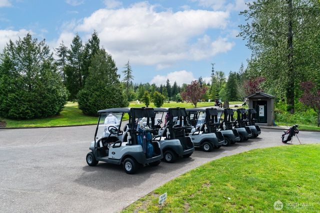 12415 235th Place NE, Redmond, WA 98053