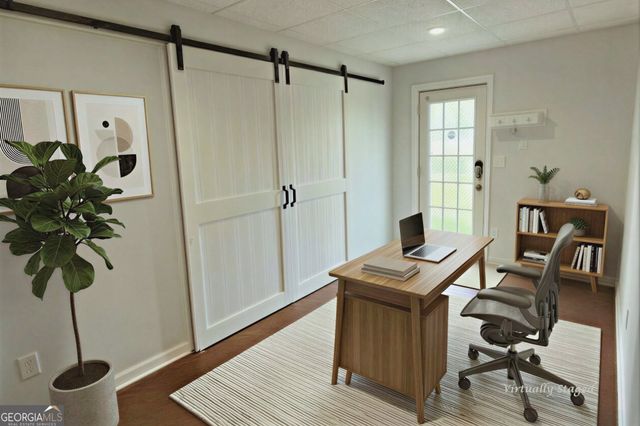 400 Scenic View Lane, Carrollton, GA 30116