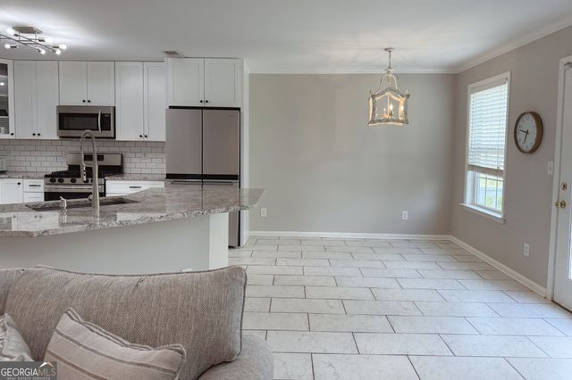 400 Scenic View Lane, Carrollton, GA 30116