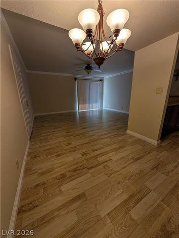 5041 River Glen Drive 91, Las Vegas, NV 89103