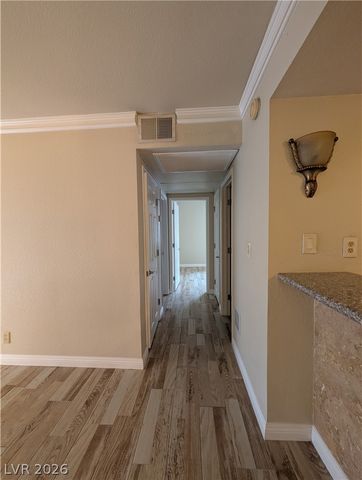 5041 River Glen Drive 91, Las Vegas, NV 89103
