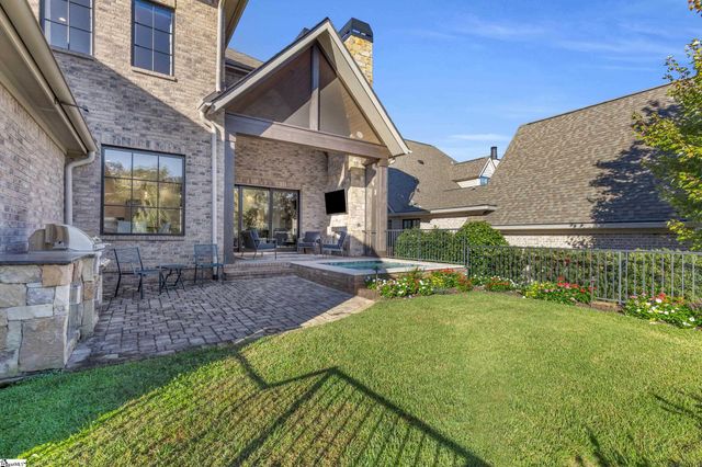 23 Gardenview Avenue, Greenville, SC 29601