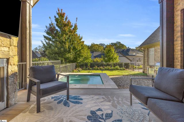 23 Gardenview Avenue, Greenville, SC 29601