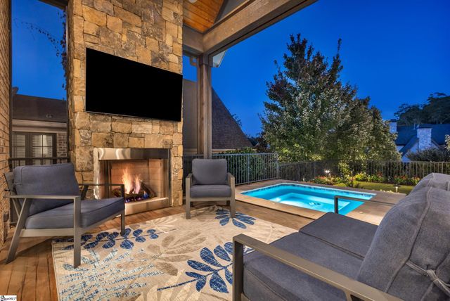 23 Gardenview Avenue, Greenville, SC 29601