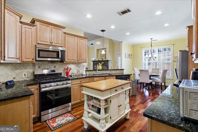 412 Big Sam Circle, Loganville, GA 30052