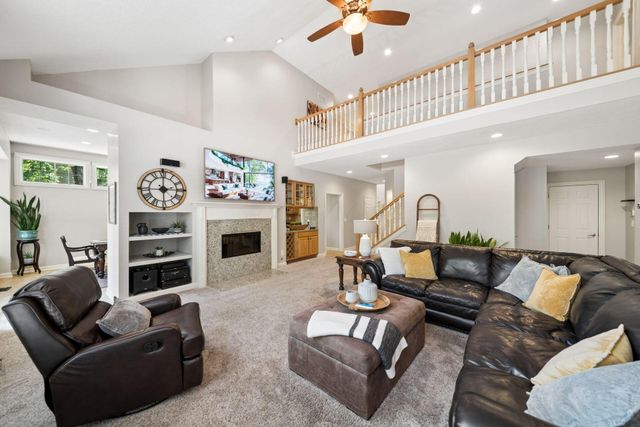 96 Cressingham Lane, Powell, OH 43065