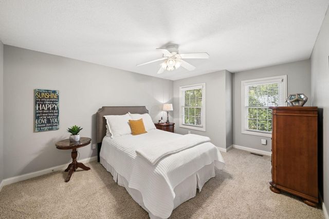 96 Cressingham Lane, Powell, OH 43065