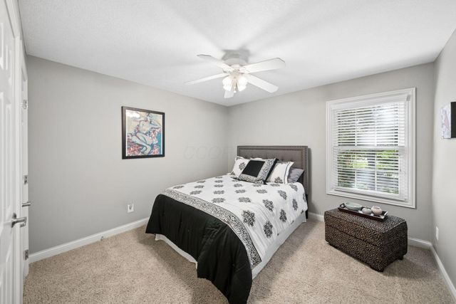 96 Cressingham Lane, Powell, OH 43065