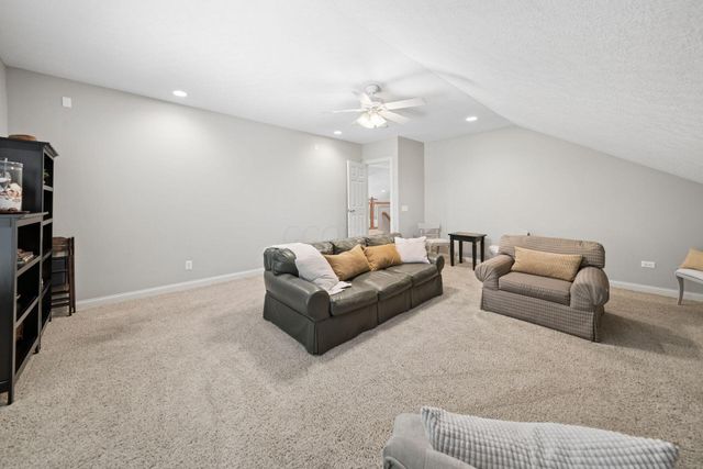 96 Cressingham Lane, Powell, OH 43065