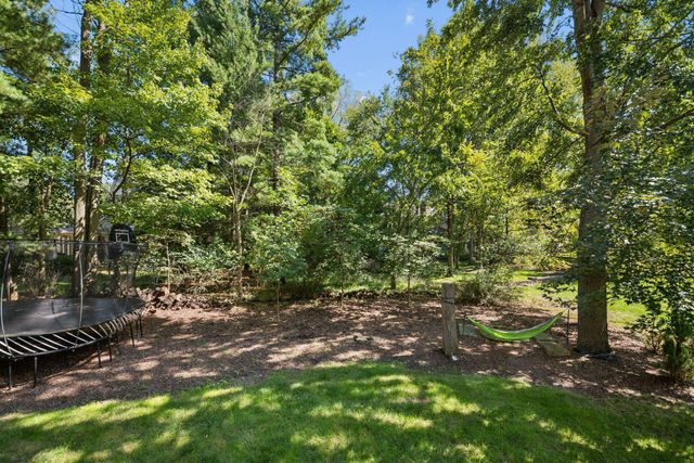 96 Cressingham Lane, Powell, OH 43065