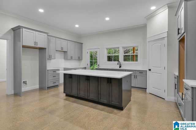 1007 BRAKEFIELD DAIRY ROAD, Jasper, AL 35503
