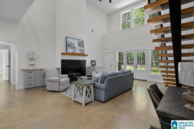 1007 BRAKEFIELD DAIRY ROAD, Jasper, AL 35503