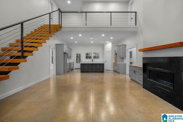 1007 BRAKEFIELD DAIRY ROAD, Jasper, AL 35503