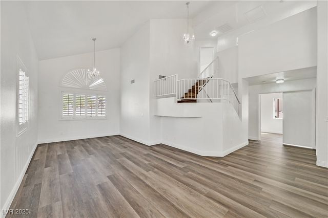 6492 Silent Pine Avenue, Las Vegas, NV 89156