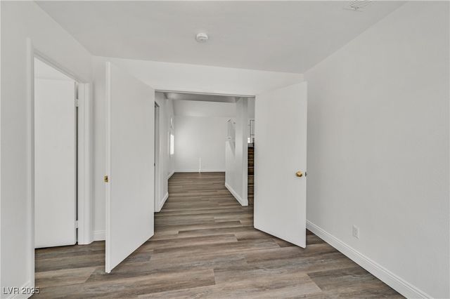 6492 Silent Pine Avenue, Las Vegas, NV 89156