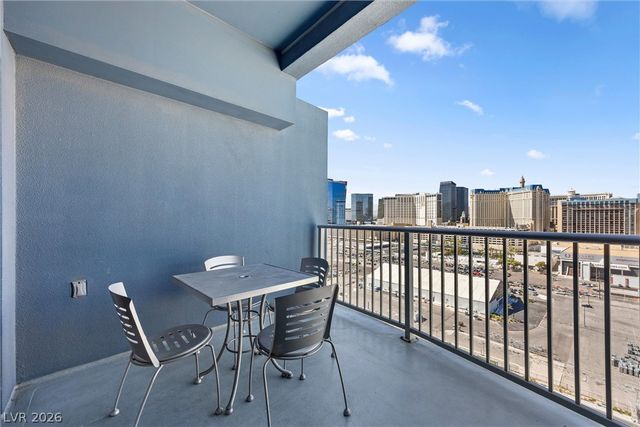 211 East Flamingo Road 1714, Las Vegas, NV 89169
