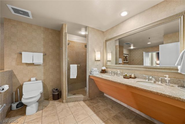 211 East Flamingo Road 1714, Las Vegas, NV 89169