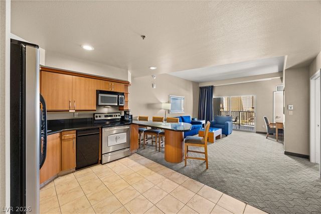 211 East Flamingo Road 1714, Las Vegas, NV 89169