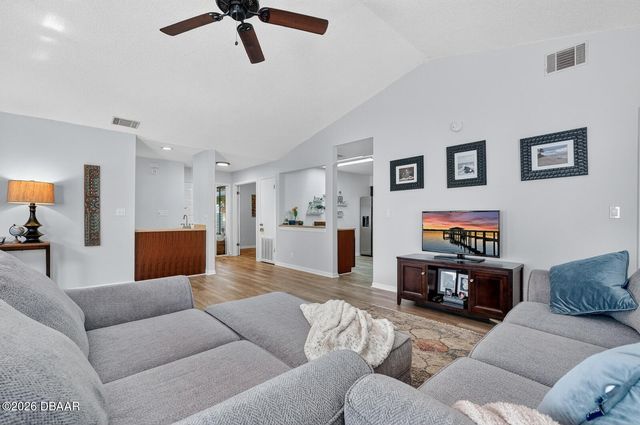 537 Brown Pelican Drive, Daytona Beach, FL 32119