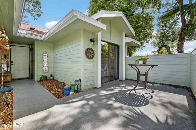 537 Brown Pelican Drive, Daytona Beach, FL 32119