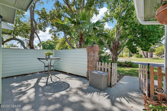 537 Brown Pelican Drive, Daytona Beach, FL 32119