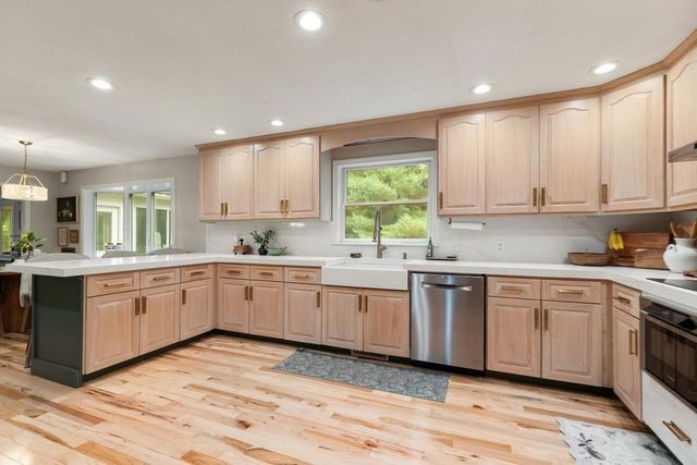 19 Homestead, Rowley, MA 01969