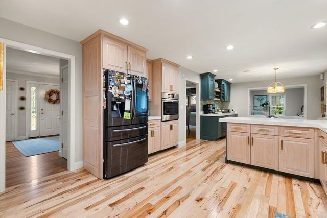 19 Homestead, Rowley, MA 01969