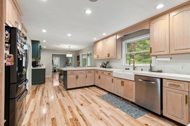 19 Homestead, Rowley, MA 01969
