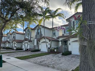 6243 SW 165th Avenue, Miami, FL 33193